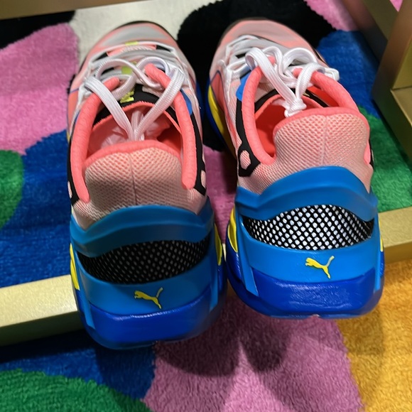 If you are a runner this one is for you brand new puma multicolour custom made - Picture 6 of 10